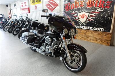 2014 Harley-Davidson Street Glide Special   - Photo 2 - Kingman, KS 67068