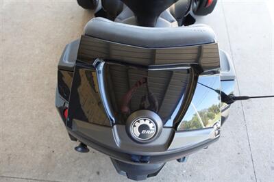 2016 Can Am Spyder RT-S Special Series - Photo 41 - Kingman, KS 67068