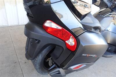 2016 Can Am Spyder RT-S Special Series - Photo 24 - Kingman, KS 67068