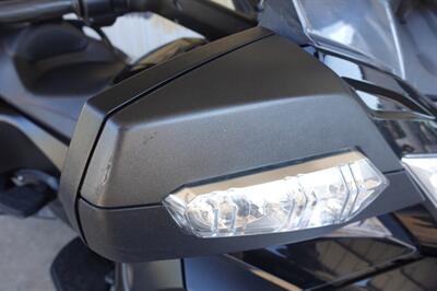 2016 Can Am Spyder RT-S Special Series - Photo 17 - Kingman, KS 67068