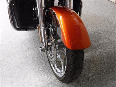 2012 Harley-Davidson Street Glide CVO   - Photo 5 - Kingman, KS 67068