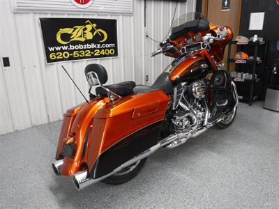 2012 Harley-Davidson Street Glide CVO   - Photo 13 - Kingman, KS 67068