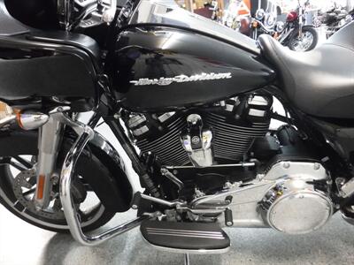 2017 Harley-Davidson Road Glide Custom - Photo 9 - Kingman, KS 67068