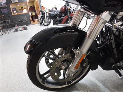 2017 Harley-Davidson Road Glide Custom - Photo 6 - Kingman, KS 67068