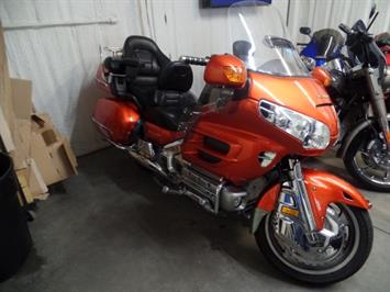 2003 Honda Gold Wing 1800   - Photo 1 - Kingman, KS 67068