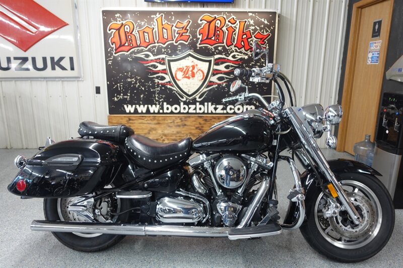 2006 Yamaha Road Star Midnight Silverado   - Photo 1 - Kingman, KS 67068