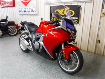 2010 Honda VFR1200F   - Photo 2 - Kingman, KS 67068