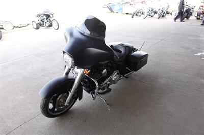 2013 Harley-Davidson Street Glide - Photo 5 - Kingman, KS 67068