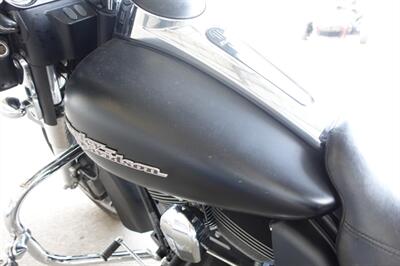 2013 Harley-Davidson Street Glide - Photo 24 - Kingman, KS 67068