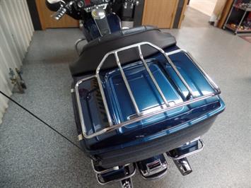 2002 Harley-Davidson Electra Glide Classic   - Photo 13 - Kingman, KS 67068