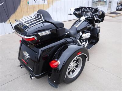 2018 Harley-Davidson Tri Glide   - Photo 10 - Kingman, KS 67068