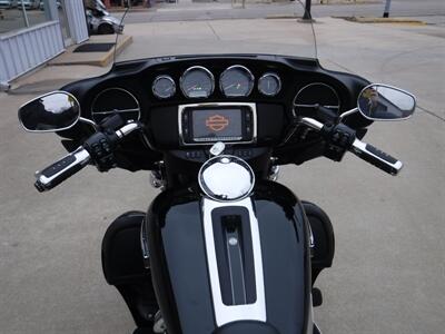 2018 Harley-Davidson Tri Glide   - Photo 15 - Kingman, KS 67068