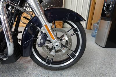 2019 Harley-Davidson Street Glide   - Photo 9 - Kingman, KS 67068