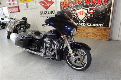 2019 Harley-Davidson Street Glide   - Photo 2 - Kingman, KS 67068