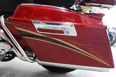 2005 Harley-Davidson CVO Electra Glide   - Photo 37 - Kingman, KS 67068