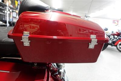 2005 Harley-Davidson CVO Electra Glide   - Photo 40 - Kingman, KS 67068