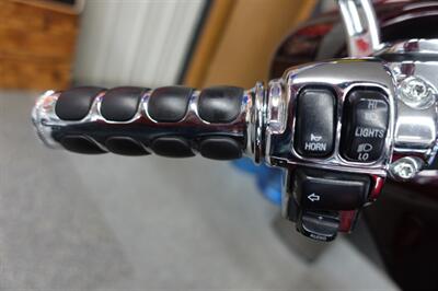 2005 Harley-Davidson CVO Electra Glide   - Photo 52 - Kingman, KS 67068