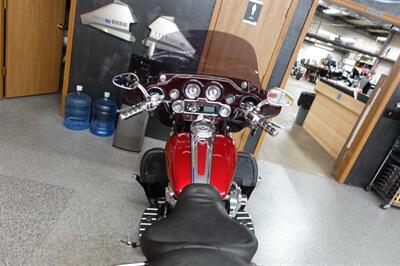 2005 Harley-Davidson CVO Electra Glide   - Photo 48 - Kingman, KS 67068
