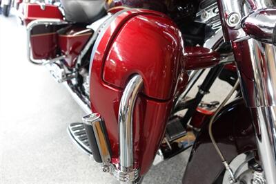 2005 Harley-Davidson CVO Electra Glide   - Photo 14 - Kingman, KS 67068