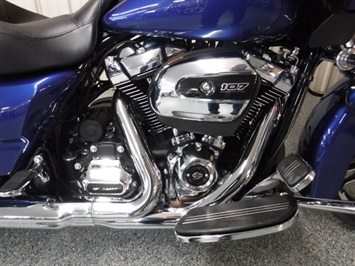 2017 Harley-Davidson Road Glide Special   - Photo 9 - Kingman, KS 67068