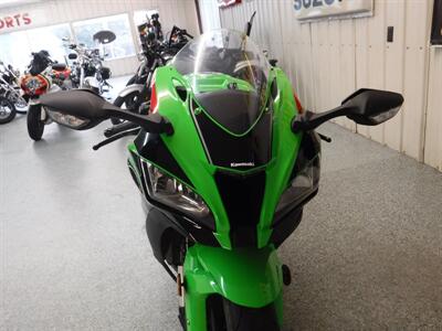 2019 Kawasaki Ninja ZX-10R ABS KRT   - Photo 4 - Kingman, KS 67068