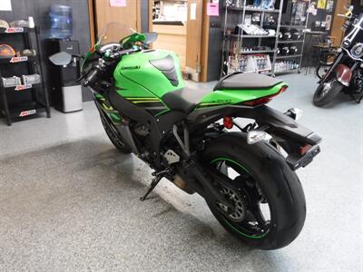 2019 Kawasaki Ninja ZX-10R ABS KRT   - Photo 16 - Kingman, KS 67068