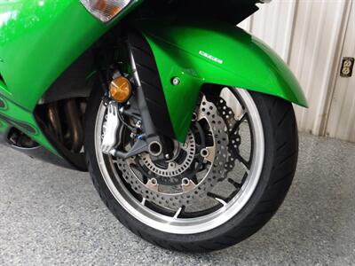 2012 Kawasaki Ninja ZX-14R - Photo 3 - Kingman, KS 67068