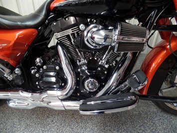 2014 Harley-Davidson Road King CVO   - Photo 9 - Kingman, KS 67068