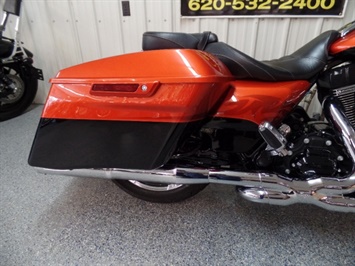 2014 Harley-Davidson Road King CVO   - Photo 10 - Kingman, KS 67068