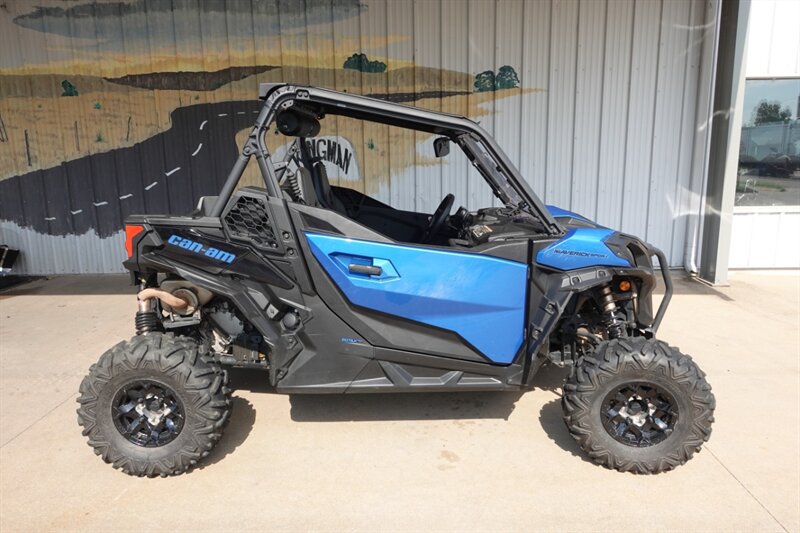 2023 Can Am Maverick Sport DPS 1000R   - Photo 1 - Kingman, KS 67068