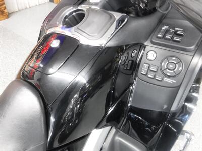 2015 Honda Gold Wing 1800   - Photo 15 - Kingman, KS 67068