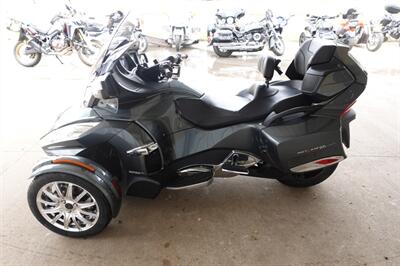 2017 Can Am Spyder RT Limited SE6   - Photo 5 - Kingman, KS 67068