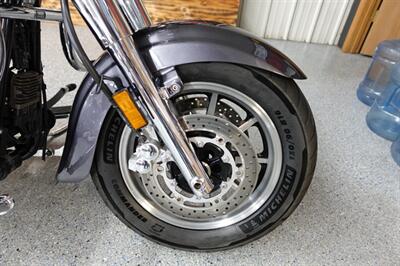 2014 Yamaha Road Star Silverado S   - Photo 9 - Kingman, KS 67068