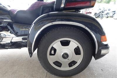 1991 Honda Gold Wing 1500 Aspencade Trike   - Photo 18 - Kingman, KS 67068