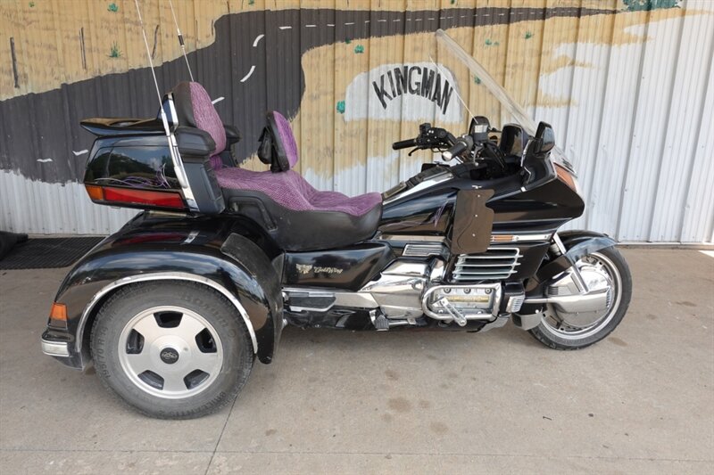 1991 Honda Gold Wing 1500 Aspencade Trike - Photo 1 - Kingman, KS 67068