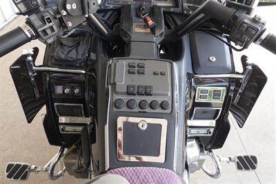 1991 Honda Gold Wing 1500 Aspencade Trike   - Photo 38 - Kingman, KS 67068