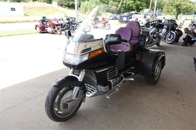 1991 Honda Gold Wing 1500 Aspencade Trike   - Photo 5 - Kingman, KS 67068