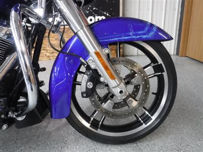 2019 Harley-Davidson Road Glide Custom   - Photo 10 - Kingman, KS 67068