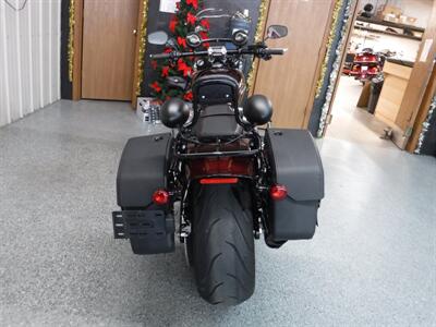 2018 Harley-Davidson Breakout 114   - Photo 11 - Kingman, KS 67068