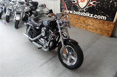 2015 Harley-Davidson Sportster 1200 Custom   - Photo 2 - Kingman, KS 67068