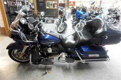 2012 Harley-Davidson Road Glide Ultra   - Photo 5 - Kingman, KS 67068