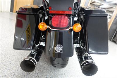 2013 Harley-Davidson Road Glide Ultra   - Photo 65 - Kingman, KS 67068