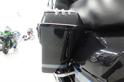 2013 Harley-Davidson Road Glide Ultra   - Photo 35 - Kingman, KS 67068