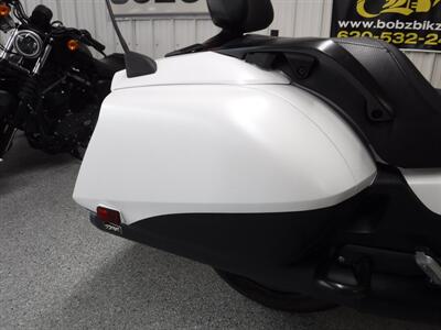 2016 Honda Gold Wing F6B Deluxe   - Photo 10 - Kingman, KS 67068