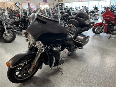 2017 Harley-Davidson Ultra Classic Limited   - Photo 4 - Kingman, KS 67068