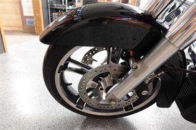 2017 Harley-Davidson Street Glide Special   - Photo 30 - Kingman, KS 67068