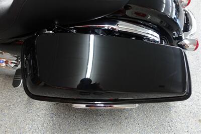 2017 Harley-Davidson Street Glide Special   - Photo 37 - Kingman, KS 67068
