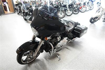 2017 Harley-Davidson Street Glide Special   - Photo 5 - Kingman, KS 67068