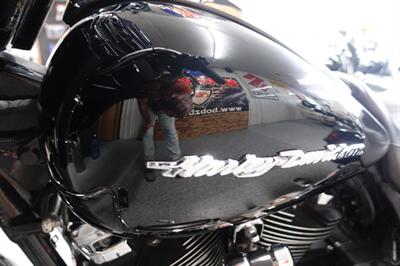 2017 Harley-Davidson Street Glide Special   - Photo 33 - Kingman, KS 67068