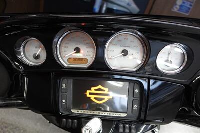 2017 Harley-Davidson Street Glide Special   - Photo 45 - Kingman, KS 67068